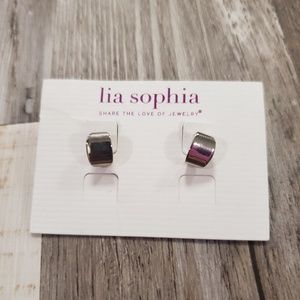 Basic silver earrings